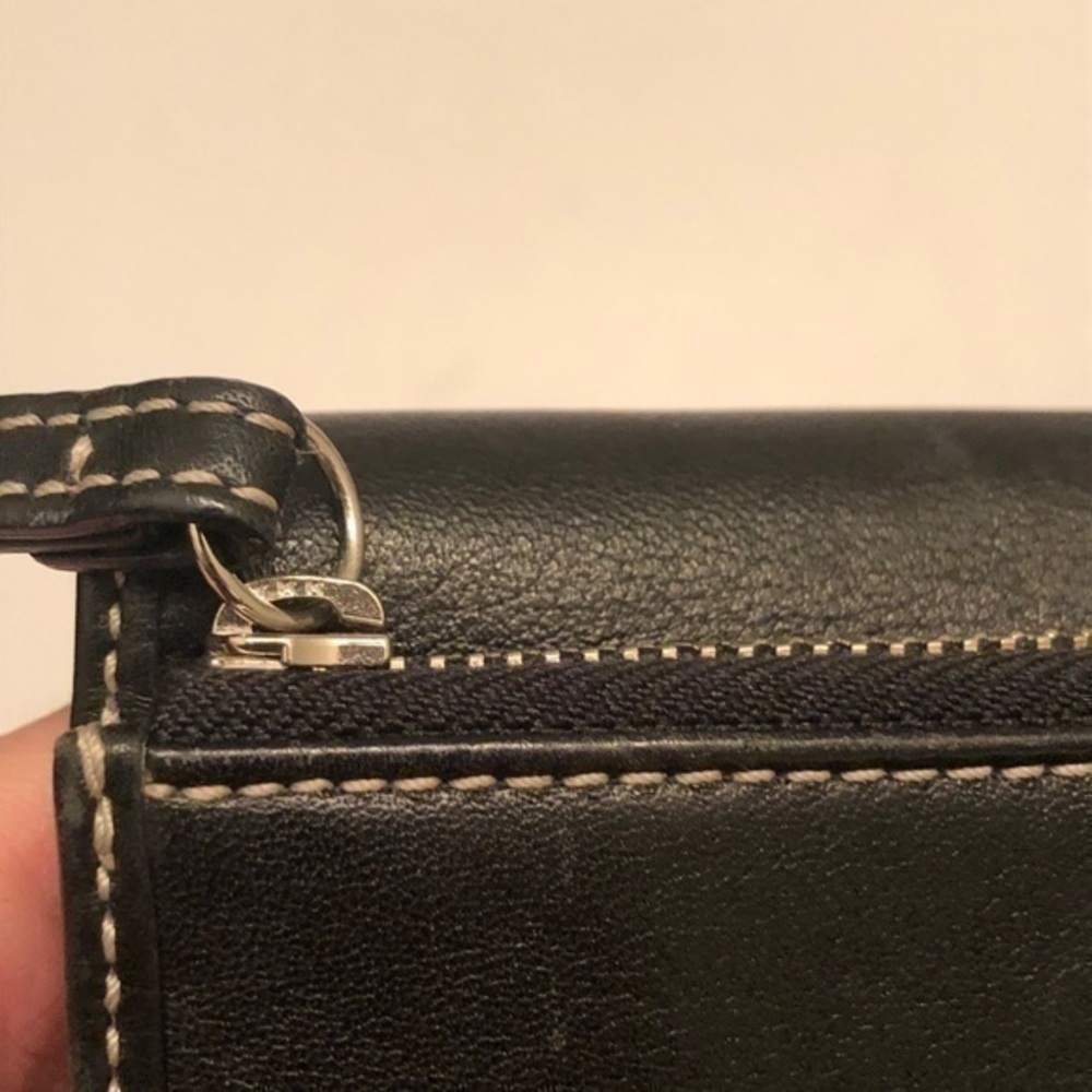 Coach checkbook wallet black leather - Picture 3 of 8